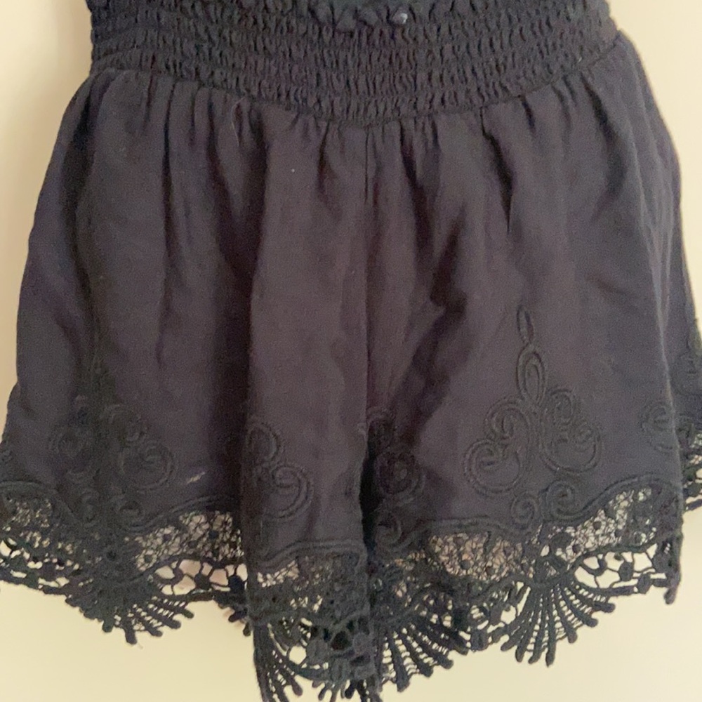 Kendall and Kylie Dress Shorts With Lace Fringe